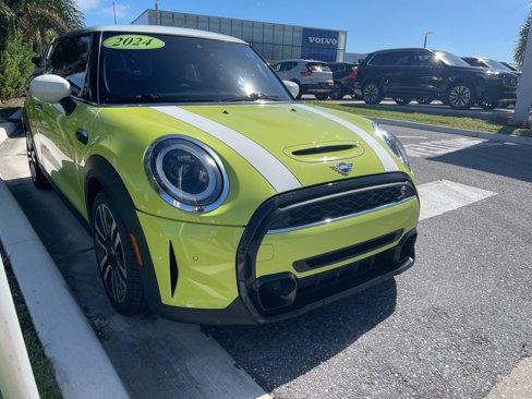 Used 2024 MINI Cooper S image 3