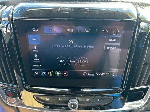 Used 2020 Chevrolet Traverse LT image 10