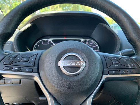 Used 2024 Nissan Sentra SV image 25