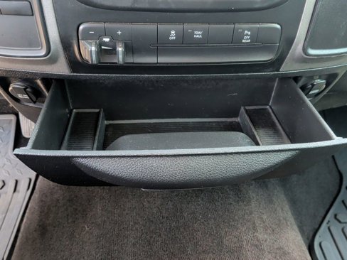 Used 2016 RAM 2500 Tradesman w/ Chrome Appearance Group image 26