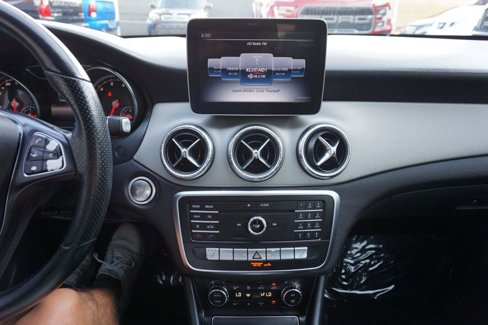 Used 2019 Mercedes-Benz CLA 250 image 28