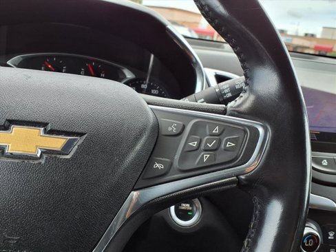 Used 2019 Chevrolet Equinox LT image 32