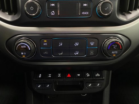 Used 2021 Chevrolet Colorado ZR2 image 25
