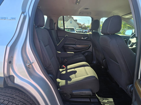 Used 2019 GMC Acadia SLE image 15