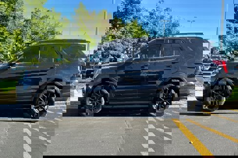 Used 2019 Ford Explorer Sport image 5