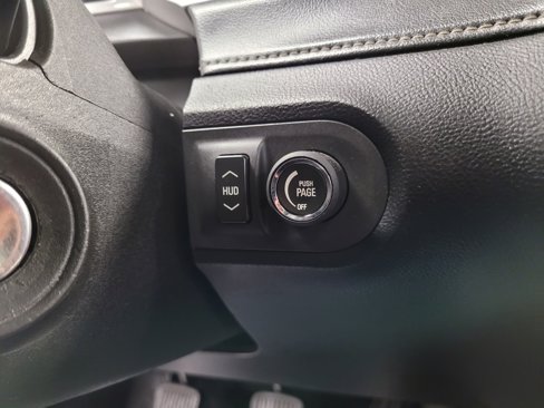 Used 2015 Chevrolet Camaro SS w/ Green Flash Special Edition image 23