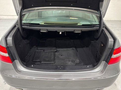 Used 2012 Mercedes-Benz E 350 Sedan image 64