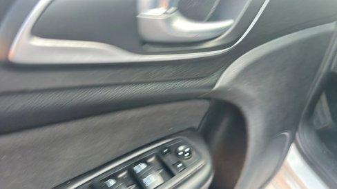 Used 2015 Chrysler 200 Limited w/ Convenience Group image 35