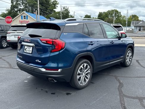 Used 2020 GMC Terrain SLT w/ Preferred Package image 7