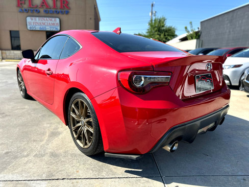 Used 2013 Scion FR-S image 5