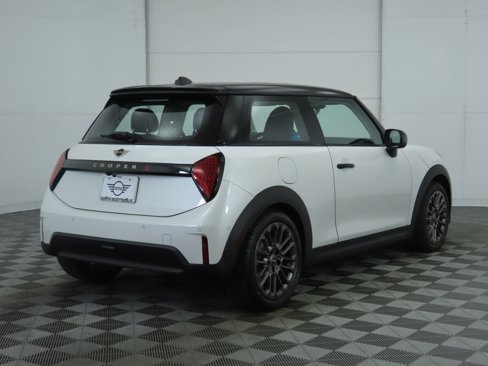 Used 2025 MINI Cooper S image 6