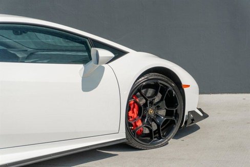 Used 2016 Lamborghini Huracan LP 610-4 image 35