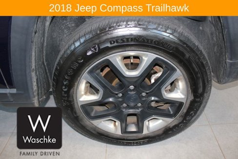 Used 2018 Jeep Compass Trailhawk w/ Leather Interior Group image 14