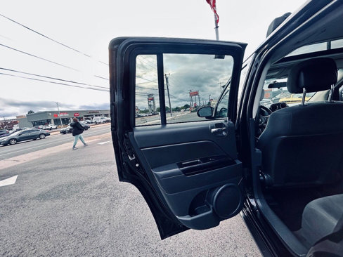 Used 2013 Jeep Compass Latitude w/ Sun/Sound Group image 24