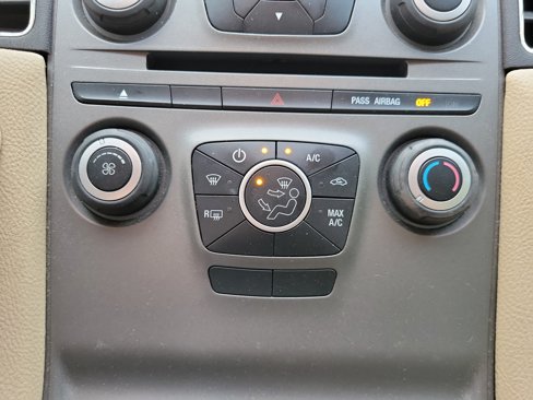 Used 2013 Ford Taurus SE image 24
