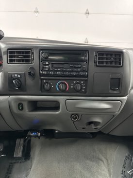 Used 2004 Ford F350 XLT image 24