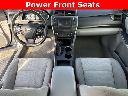Used 2017 Toyota Camry LE image 23