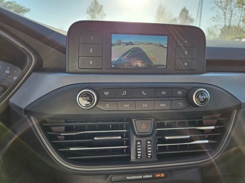 Used 2020 Ford Escape S image 13