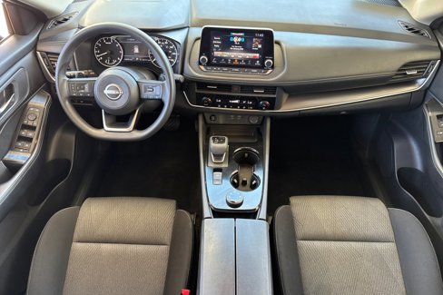 Used 2024 Nissan Rogue SV image 15