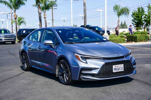 Used 2023 Toyota Corolla SE image 3