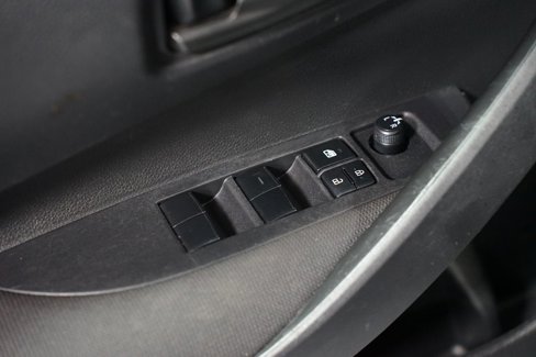 Certified 2023 Toyota Corolla LE image 28