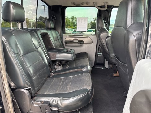 Used 2006 Ford F250 Lariat image 26