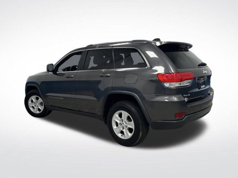 Certified 2017 Jeep Grand Cherokee Laredo w/ Quick Order Package 23E image 3