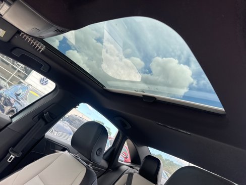 Used 2019 Volkswagen Jetta R-Line image 10