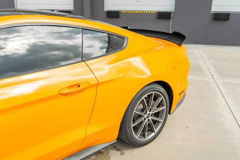 Used 2018 Ford Mustang GT Premium w/ Black Accent Package image 28