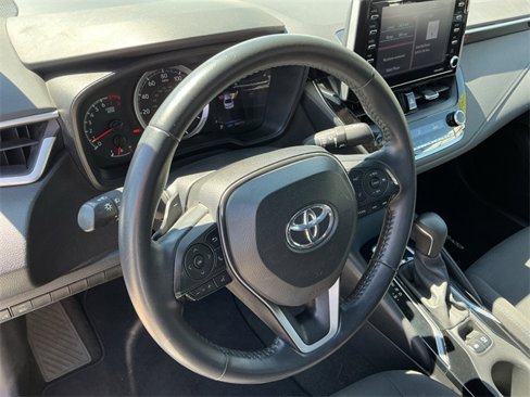 Used 2021 Toyota Corolla SE image 9