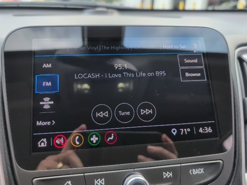 Used 2022 Chevrolet Malibu LT image 26