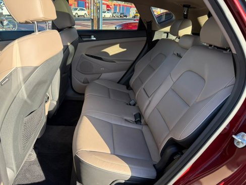 Used 2019 Hyundai Tucson Ultimate w/ Cargo Package image 9