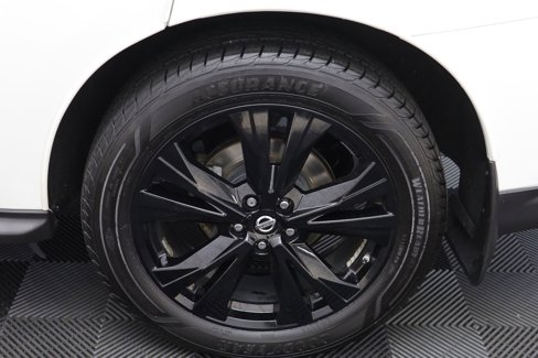 Used 2018 Nissan Pathfinder SL w/ Midnight Edition Package image 41