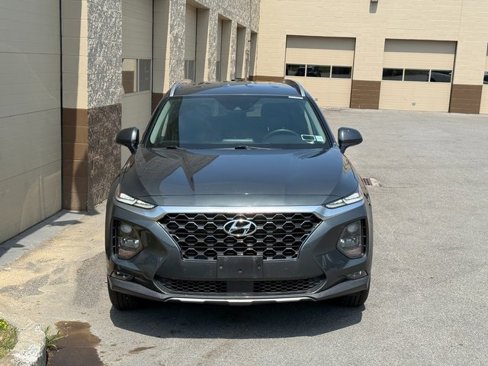 Used 2020 Hyundai Santa Fe SEL w/ Convenience Package image 2