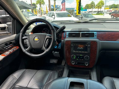 Used 2011 Chevrolet Silverado 3500 LTZ image 17