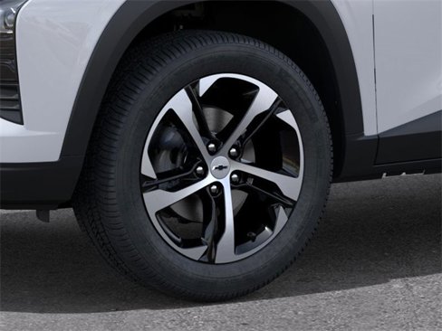 New 2025 Chevrolet Trax RS w/ Sunroof Package image 9
