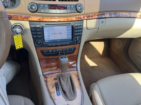 Used 2007 Mercedes-Benz E 350 Sedan image 11