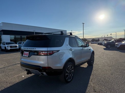 Used 2018 Land Rover Discovery HSE Luxury image 5