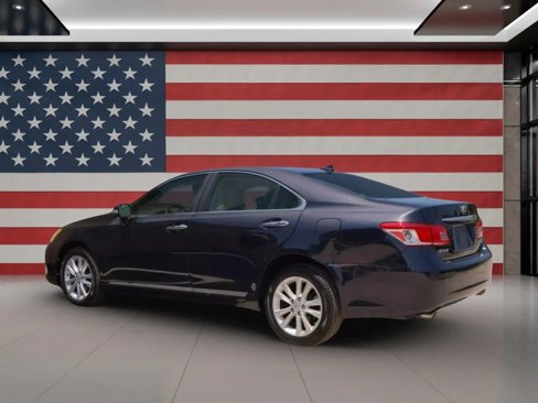 Used 2010 Lexus ES 350 image 3