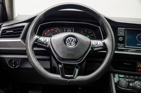 Used 2020 Volkswagen Jetta SE w/ SE Cold Weather Package image 14