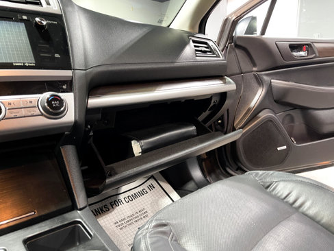 Used 2016 Subaru Legacy 2.5i Limited image 31
