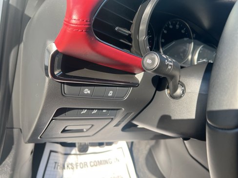 Used 2024 MAZDA MAZDA3 s image 19