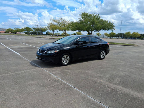 Used 2013 Honda Civic LX image 2