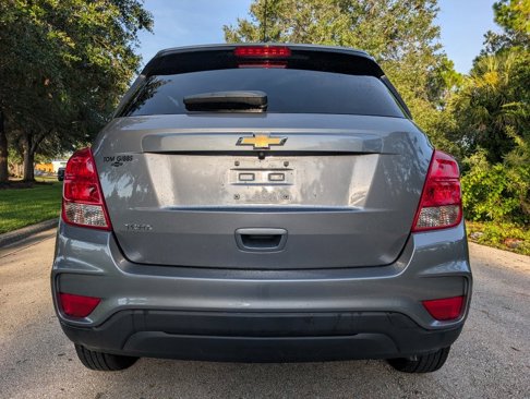Used 2020 Chevrolet Trax LS w/ Tint and Cruise Package image 7
