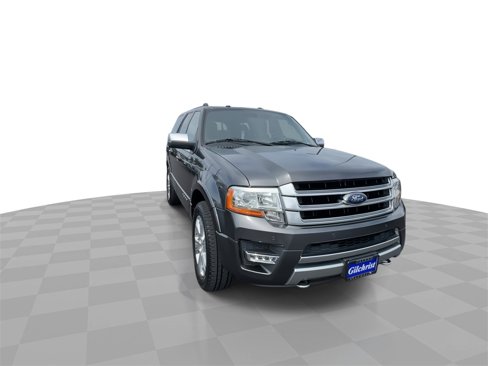 Used 2017 Ford Expedition Platinum image 2