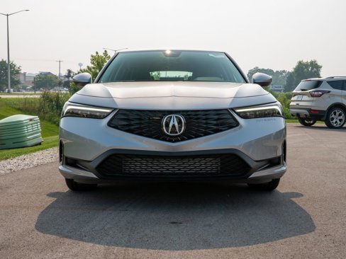 New 2025 Acura Integra image 2