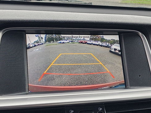 Used 2019 Kia Optima S w/ S Panoramic Sunroof Package image 10