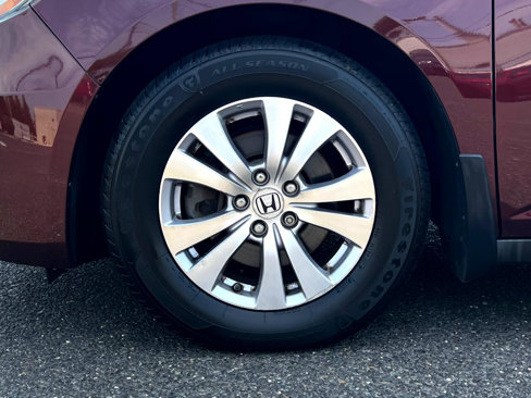 Used 2016 Honda Odyssey SE image 28