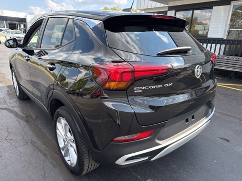 Certified 2022 Buick Encore GX Preferred w/ Cold Weather Comfort Package image 9