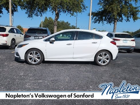Used 2017 Chevrolet Cruze Premier image 3